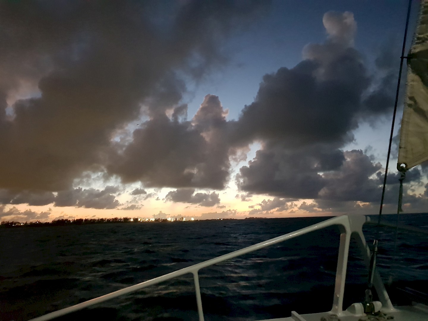 A sunset boat tour around Paradise Island ...
